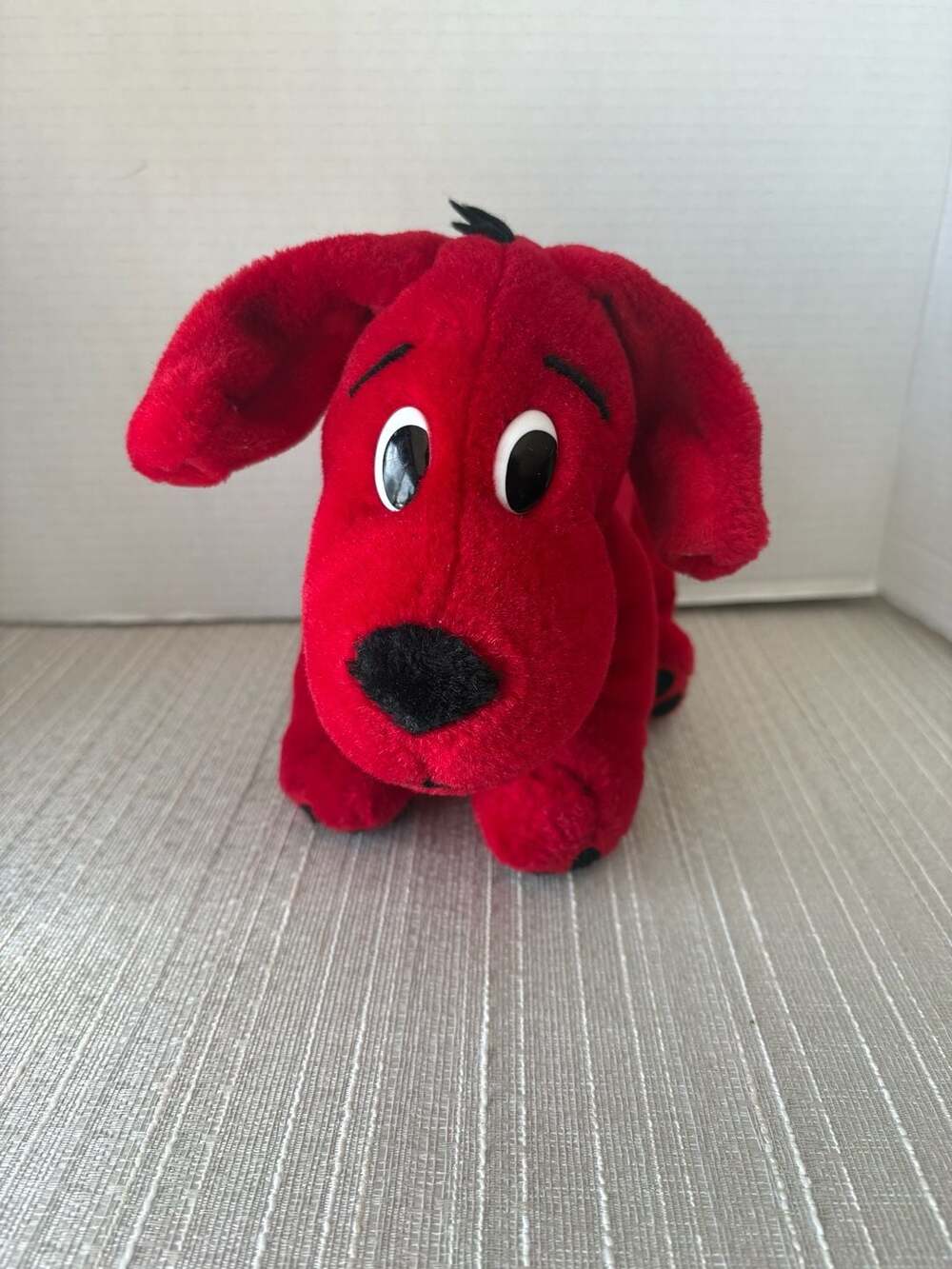 Vintage 2000 Clifford the Big Red Dog Plush Toy by Toy Island with Yellow Bone C